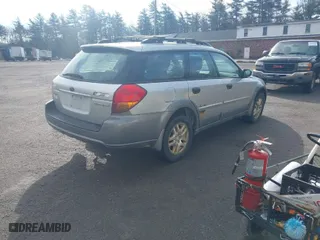 2007 Subaru Legacy Wagon Outback with VIN 4S4BP61C976328374, listed as a IAAI auction lot 41813353 with 236,513 mi miles. Bid and sale history available at carsss.com. Image 4.