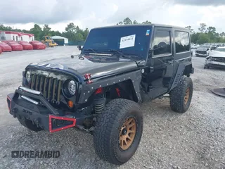 2012 Jeep Wrangler Sport z VIN 1C4AJWAG2CL286680, wystawiony jako IAAI lot #42434411 z przebiegiem 97 142 mil mil oraz . Historia ofert i sprzedaży dostępna na DreamBid. Obrazek 17.