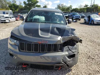 2021 Jeep Grand Cherokee Trailhawk with VIN 1C4RJFLGXMC880340, listed as a Copart auction lot 85877854 with 44,276 mi miles and Non Repairable. Bid and sale history available at carsss.com. Image 5.