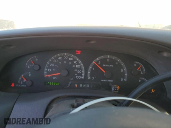1999 Ford F-150 XL с VIN 1FTRX08L3XKB18916, выставлен на аукционе Copart как лот 81892064 с пробегом 175 280 миль миль и Списание • Salvage title. История ставок и продаж доступна на DreamBid. Изображение 9.