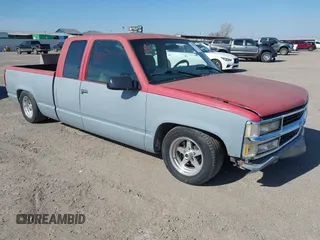 1998 Chevrolet Silverado 1500 with VIN 2GCEC19M8W1262449, listed as a IAAI auction lot 41381266 with 167,930 mi miles and . Bid and sale history available at DreamBid. Image 1.