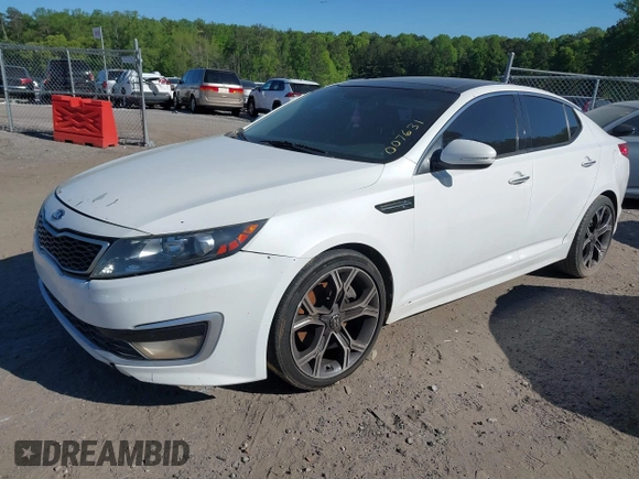 2012 Kia Optima SX with VIN 5XXGR4A60CG007631, listed as a IAAI auction lot 42053550 with 228,015 mi miles and . Bid and sale history available at carsss.com. Image 2.