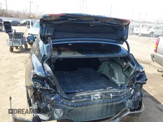 2025 Toyota Camry LE with VIN 4T1DAACK8SU087087, listed as a IAAI auction lot 41786593 with 4,901 mi miles and . Bid and sale history available at DreamBid. Image 6.