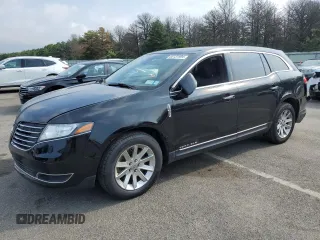 2017 Lincoln MKT with VIN 2LMHJ5NK1HBL01510, listed as a Copart auction lot 65131904 with 195,918 mi miles and Salvage Title. Bid and sale history available at DreamBid. Image 1.
