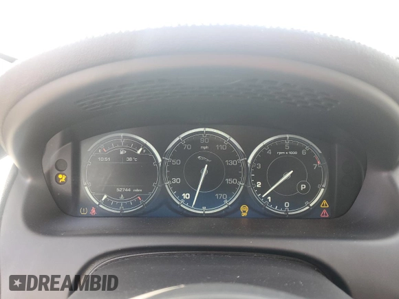 2015 Jaguar XJ with VIN SAJWJ1CD4F8V82496, listed as a Copart auction lot 71013474 with 52,744 mi miles and Salvage title. Bid and sale history available at DreamBid. Image 9.