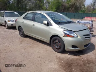 2007 Toyota Yaris with VIN JTDBT923371065151, listed as a IAAI auction lot 42095102 with 231,961 mi miles. Bid and sale history available at carsss.com. Image 1.