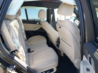 2021 BMW X5 xDrive40i with VIN 5UXCR6C09M9G00150, listed as a IAAI auction lot 41647528 with 1 mi miles. Bid and sale history available at carsss.com. Image 8.