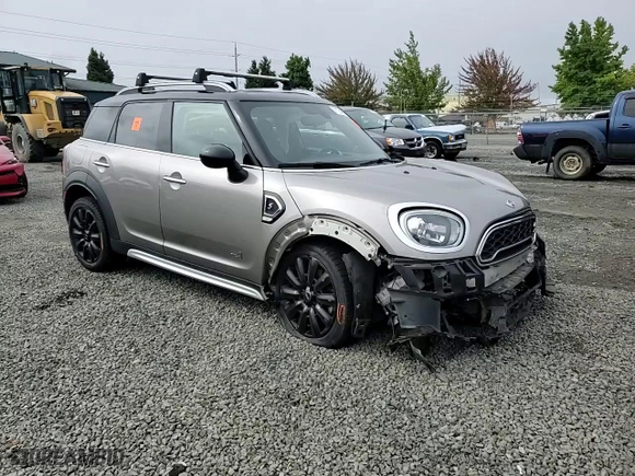 2017 MINI Countryman Cooper S with VIN WMZYT5C3XH3D80782, listed as a Copart auction lot 71134874 with 89,505 mi miles and Salvage Title. Bid and sale history available at carsss.com. Image 11.