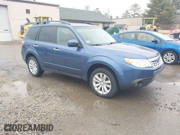 2013 Subaru Forester 2.5X Premium with VIN JF2SHADC9DH446524, listed as a IAAI auction lot 41987520 with 142,295 mi miles. Bid and sale history available at carsss.com. Image 1.