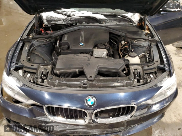 2013 BMW 3 Series 328i xDrive with VIN WBA3B3C54DJ976750, listed as a Copart auction lot 87681595 with Not Provided miles and Salvage Title. Bid and sale history available at carsss.com. Image 11.
