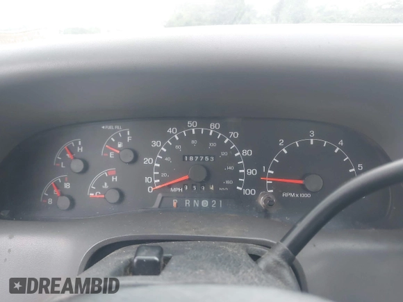 1999 Ford F-350 с VIN 1FDSF34L4XEC47642, выставлен на аукционе IAAI как лот 42513471 с пробегом 187 753 миль миль и . История ставок и продаж доступна на DreamBid. Изображение 7.