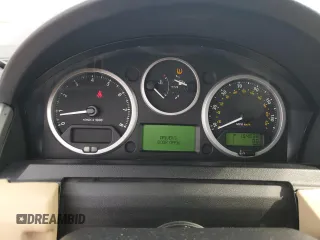 2008 Land Rover LR3 SE with VIN SALAE25498A447292, listed as a Copart auction lot 44773545 with 154,038 mi miles and Salvage Title. Bid and sale history available at carsss.com. Image 9.