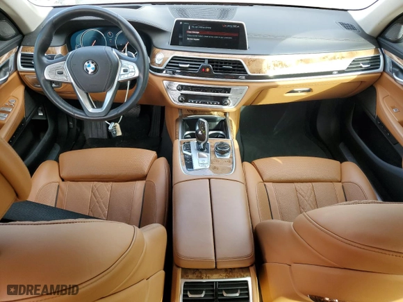 2019 BMW 7 Series 740i xDrive with VIN WBA7E4C56KGV28714, listed as a Copart auction lot 40600324 with 56,011 mi miles and Salvage Title. Bid and sale history available at carsss.com. Image 8.