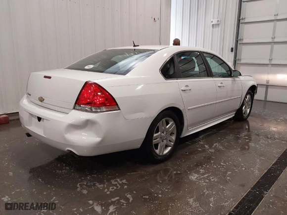 2016 Chevrolet Impala Limited LT with VIN 2G1WB5E36G1128352, listed as a IAAI auction lot 41763988 with 214,786 mi miles. Bid and sale history available at carsss.com. Image 4.