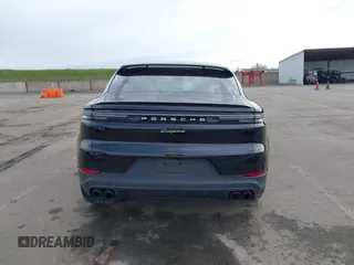 2024 Porsche Cayenne with VIN WP1BA2AY9RDA49496, listed as a IAAI auction lot 41847945 with 29,586 mi miles and . Bid and sale history available at DreamBid. Image 16.