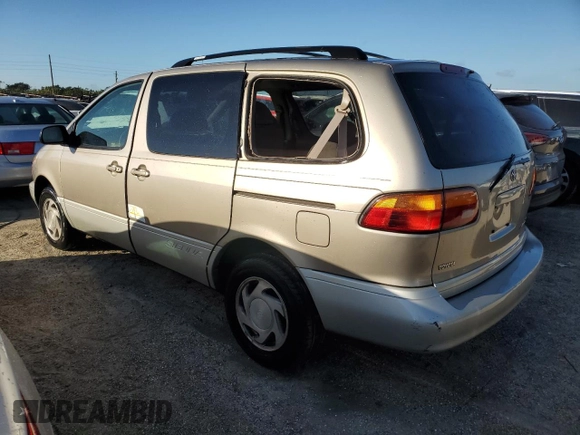 2000 Toyota Sienna LE with VIN 4T3ZF13C8YU177856, listed as a Copart auction lot 74171654 with 293,172 mi miles and Non Repairable. Bid and sale history available at carsss.com. Image 2.