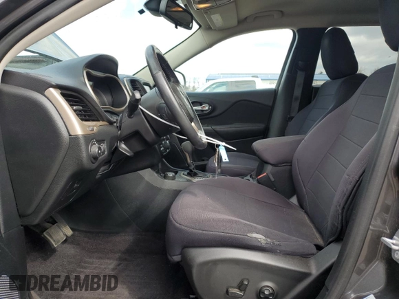 2016 Jeep Cherokee Latitude with VIN 1C4PJMCS8GW294304, listed as a Copart auction lot 53087875 with 61,800 mi miles and Salvage Title. Bid and sale history available at carsss.com. Image 7.