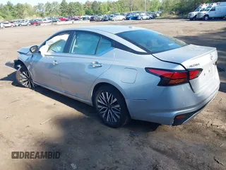 2024 Nissan Altima SV with VIN 1N4BL4DV3RN429961, listed as a IAAI auction lot 42205241 with 15,745 mi miles and . Bid and sale history available at DreamBid. Image 3.