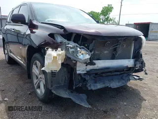 2012 Toyota Highlander Limited с VIN 5TDYK3EH5CS072729, выставлен на аукционе IAAI как лот 42098412 с пробегом 168 117 миль миль и . История ставок и продаж доступна на DreamBid. Изображение 6.