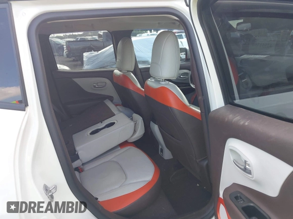 2017 Jeep Renegade Limited с VIN ZACCJBDB9HPF13318, выставлен на аукционе IAAI как лот 42551359 с пробегом 136 969 миль миль и . История ставок и продаж доступна на DreamBid. Изображение 5.