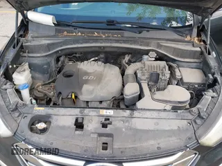 2013 Hyundai Santa Fe Sport z VIN 5XYZU3LB4DG038003, wystawiony jako IAAI lot #42372657 z przebiegiem 111 480 mil mil oraz . Historia ofert i sprzedaży dostępna na DreamBid. Obrazek 10.