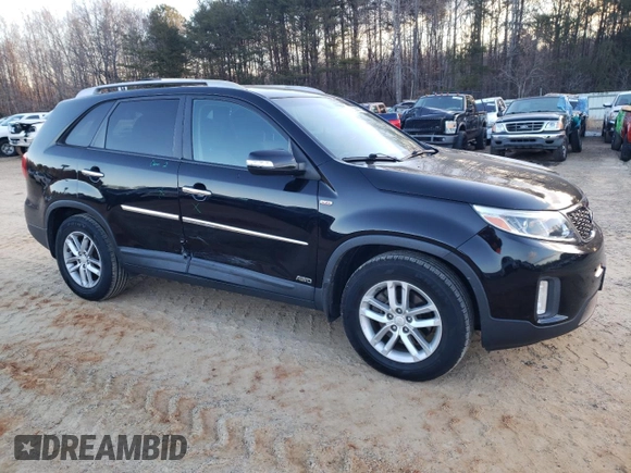 2015 Kia Sorento LX with VIN 5XYKTDA74FG608366, listed as a Copart auction lot 42083875 with 118,230 mi miles and Salvage Title. Bid and sale history available at carsss.com. Image 4.