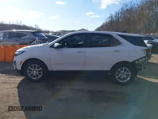 2022 Chevrolet Equinox LT with VIN 3GNAXKEV3NL158186, listed as a IAAI auction lot 41633707 with 66,843 mi miles. Bid and sale history available at carsss.com. Image 14.