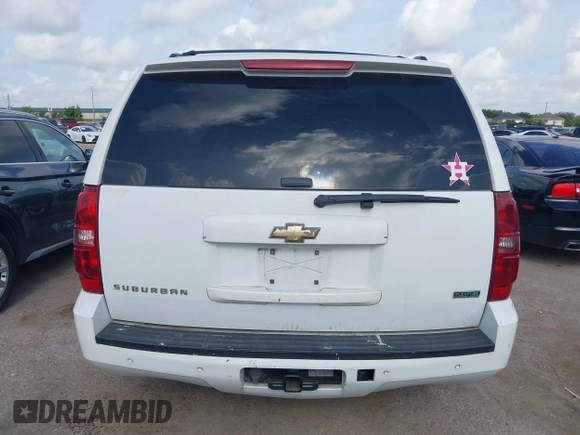 2011 Chevrolet Suburban LT with VIN 1GNSCJE09BR150452, listed as a IAAI auction lot 42655961 with 208,311 mi miles and . Bid and sale history available at DreamBid. Image 16.
