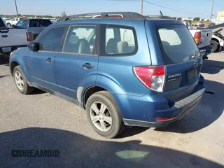 2010 Subaru Forester X с VIN JF2SH6BC6AH779579, выставлен на аукционе IAAI как лот 42285924 с пробегом 148 594 миль миль и . История ставок и продаж доступна на DreamBid. Изображение 3.