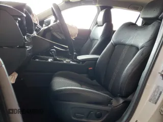 2025 Mazda CX-50 S Preferred z VIN 7MMVABBM1SN345963, wystawiony jako Copart lot #56486795 z przebiegiem 4 264 mil mil oraz Czysty tytuł • Clean title. Historia ofert i sprzedaży dostępna na DreamBid. Obrazek 7.