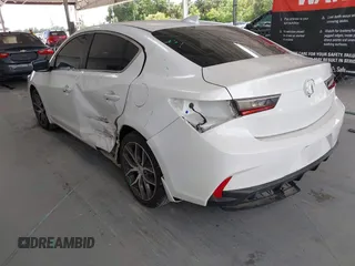 2022 Acura ILX Premium with VIN 19UDE2F77NA001829, listed as a IAAI auction lot 42470192 with 42,939 mi miles and . Bid and sale history available at DreamBid. Image 3.