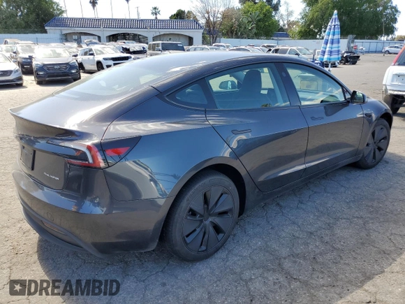 2025 Tesla Model 3 Long Range с VIN 5YJ3E1EBXSF939496, выставлен на аукционе Copart как лот 47140905 с пробегом 641 миль миль и Списание • Salvage title. История ставок и продаж доступна на DreamBid. Изображение 3.