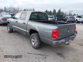 2009 Dodge Dakota ST with VIN 1D7HW28K79S798359, listed as a IAAI auction lot 41534458 with 93,235 mi miles and . Bid and sale history available at carsss.com. Image 3.