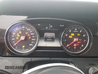 2019 Mercedes-Benz E 450 with VIN WDDZF6JB9KA508432, listed as a Copart auction lot 89379185 with 84,316 mi miles and Salvage Title. Bid and sale history available at DreamBid. Image 9.