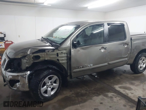 2006 Nissan Titan LE z VIN 1N6BA07B26N572273, wystawiony jako IAAI lot #41252390 z przebiegiem 88 457 mil mil oraz . Historia ofert i sprzedaży dostępna na DreamBid. Obrazek 6.