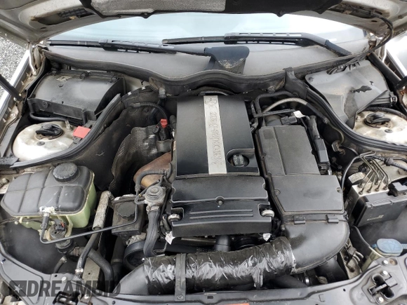 2005 Mercedes-Benz C 230 Kompressor with VIN WDBRF40J25F667368, listed as a Copart auction lot 59930135 with 149,996 mi miles and Salvage title. Bid and sale history available at DreamBid. Image 11.