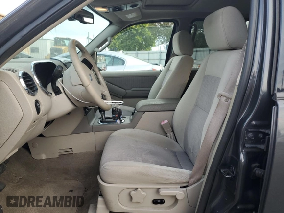 2007 Ford Explorer XLT with VIN 1FMEU73867UA35628, listed as a Copart auction lot 71229704 with 120,473 mi miles and Salvage Title. Bid and sale history available at carsss.com. Image 7.
