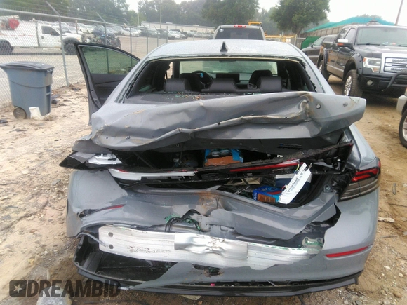 2025 Honda Accord Sport-L with VIN 1HGCY2F7XSA022835, listed as a IAAI auction lot 42414185 with 7,473 mi miles and . Bid and sale history available at DreamBid. Image 6.