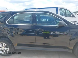 2017 Chevrolet Equinox LS z VIN 2GNALBEK0H1565213, wystawiony jako IAAI lot #40280303 z przebiegiem 55 543 mil mil oraz . Historia ofert i sprzedaży dostępna na DreamBid. Obrazek 13.