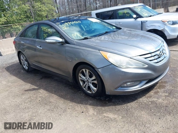 2012 Hyundai Sonata 2.4L Limited PZEV with VIN 5NPEC4ACXCH388939, listed as a IAAI auction lot 41880420 with 353,999 mi miles. Bid and sale history available at carsss.com. Image 1.