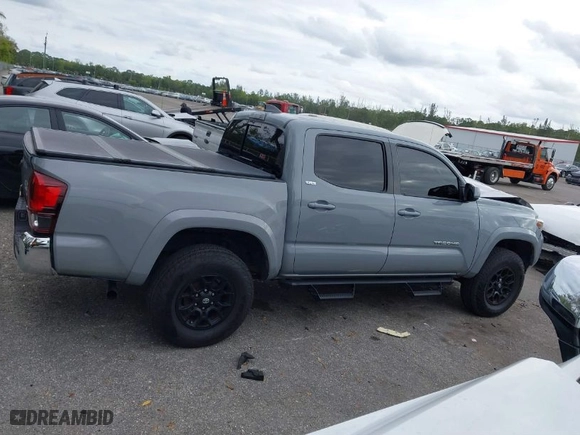 2021 Toyota Tacoma 2WD SR5 with VIN 5TFAZ5CN1MX113810, listed as a IAAI auction lot 41362202 with 45,869 mi miles. Bid and sale history available at carsss.com. Image 14.