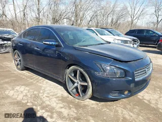 2009 Nissan Maxima 3.5 S with VIN 1N4AA51EX9C832326, listed as a IAAI auction lot 41592523 with 172,599 mi miles. Bid and sale history available at carsss.com. Image 1.
