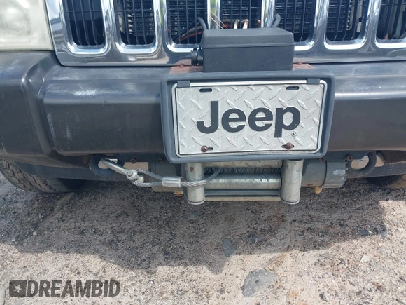 2006 Jeep Commander Limited с VIN 1J8HG58266C285594, выставлен на аукционе IAAI как лот 42671312 с пробегом 228 443 миль миль и . История ставок и продаж доступна на DreamBid. Изображение 13.