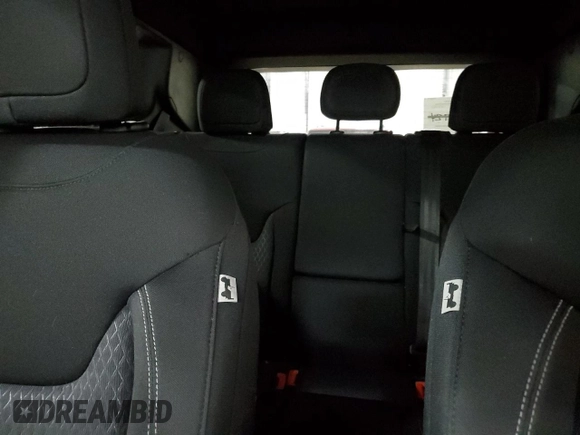 2021 Jeep Renegade Latitude with VIN ZACNJDB10MPM57646, listed as a Copart auction lot 48714865 with Not provided miles and Salvage title. Bid and sale history available at DreamBid. Image 10.