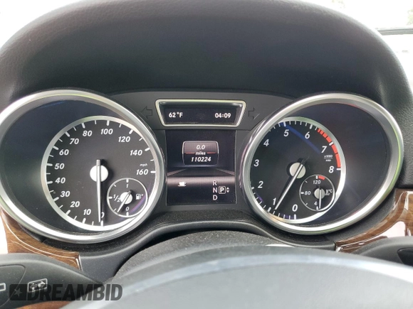 2013 Mercedes-Benz M 350 z VIN 4JGDA5JB1DA123619, wystawiony jako Copart lot #43610845 z przebiegiem 110 224 mil mil oraz Szkoda całkowita • Salvage title. Historia ofert i sprzedaży dostępna na DreamBid. Obrazek 9.