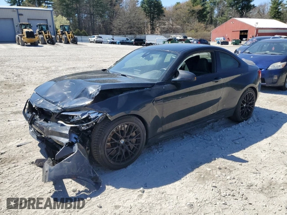 2020 BMW M2 Competition z VIN WBS2U7C0XL7E24083, wystawiony jako Copart lot #52687904 z przebiegiem Nie podano mil oraz Szkoda całkowita • Salvage title. Historia ofert i sprzedaży dostępna na DreamBid. Obrazek 1.