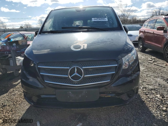 2018 Mercedes-Benz Metris Passenger Van with VIN WD4PG2EE7J3391762, listed as a Copart auction lot 44256995 with NaN miles and Clean Title. Bid and sale history available at carsss.com. Image 5.