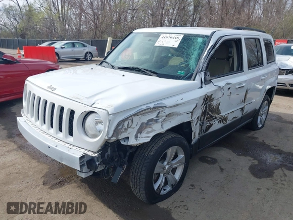 2014 Jeep Patriot Latitude with VIN 1C4NJRFB0ED778170, listed as a IAAI auction lot 41870418 with 54,624 mi miles. Bid and sale history available at carsss.com. Image 18.