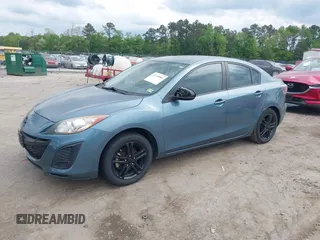 2011 Mazda Mazda3 i Sport with VIN JM1BL1UF9B1465202, listed as a IAAI auction lot 42119001 with 122,198 mi miles. Bid and sale history available at carsss.com. Image 2.