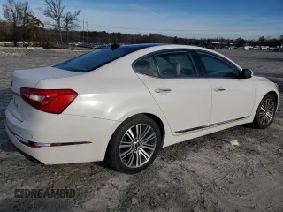 2016 Kia Cadenza Premium with VIN KNALN4D73G5215640, listed as a Copart auction lot 84966664 with 119,055 mi miles and Clean Title. Bid and sale history available at carsss.com. Image 3.